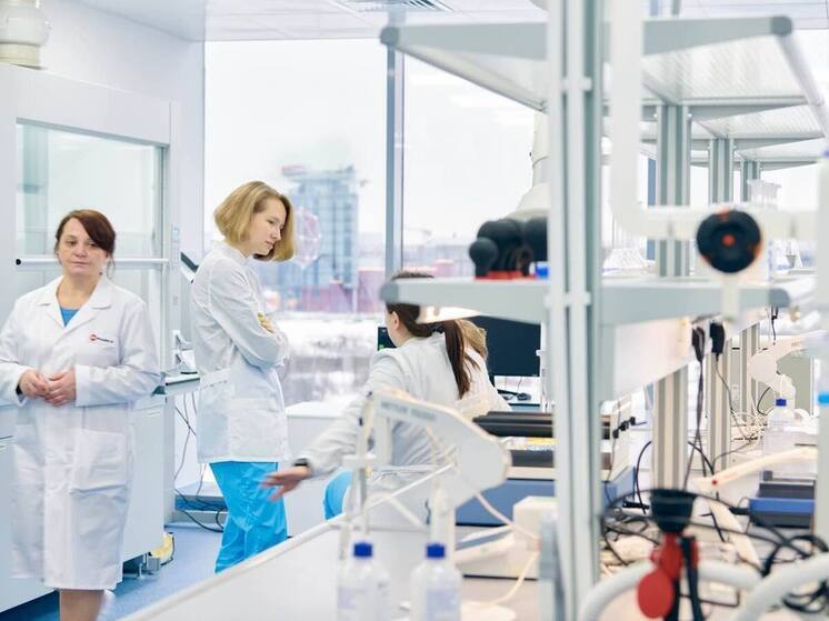 Ликсутов рассказал о создании в Москве фармацевтического комплекса