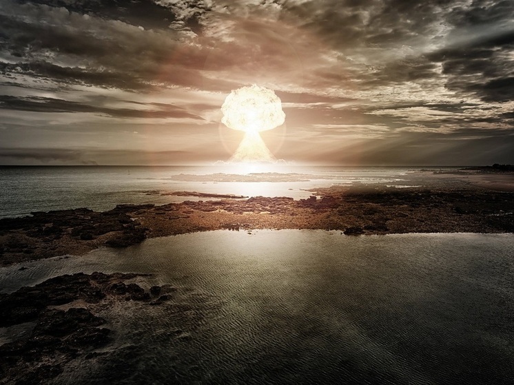 Политолог допустил ядерный ответ Москвы на ввод британских войск на территорию РФ