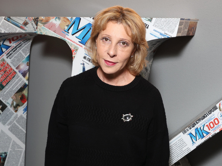 &laquo;Привыкшего к наградам артиста надо списывать как б/у&raquo;: Юлия Рутберг на премии &laquo;МК&raquo;