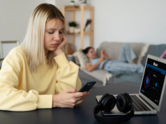 Как гаджеты и информационный шум влияют на тело