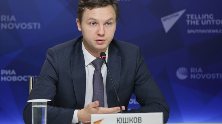 Эксперт Юшков: США хотят задушить экономику Венесуэлы и вызывать там революцию - Новости на Вести.ru